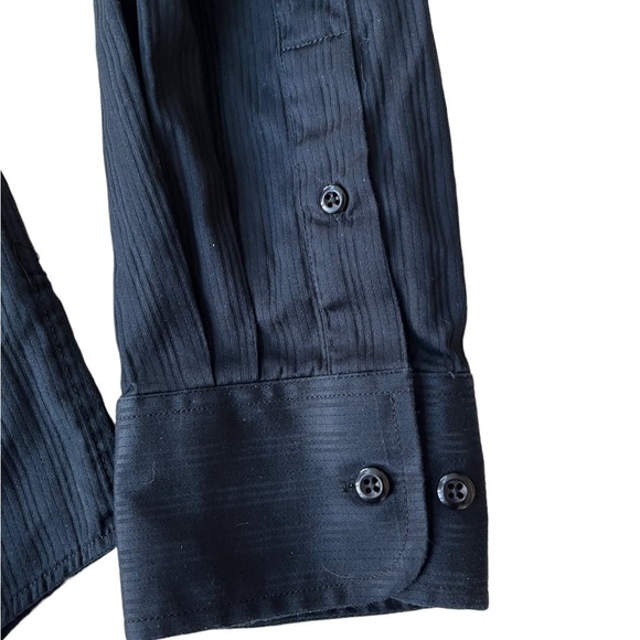 Le Château Black Men’s Shirt - Picture 7 of 14